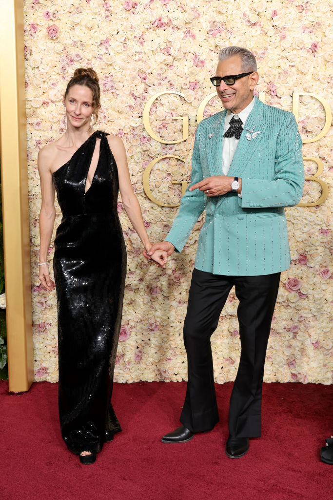 Emilie Livingston y Jeff Goldblum Globos de Oro 2025