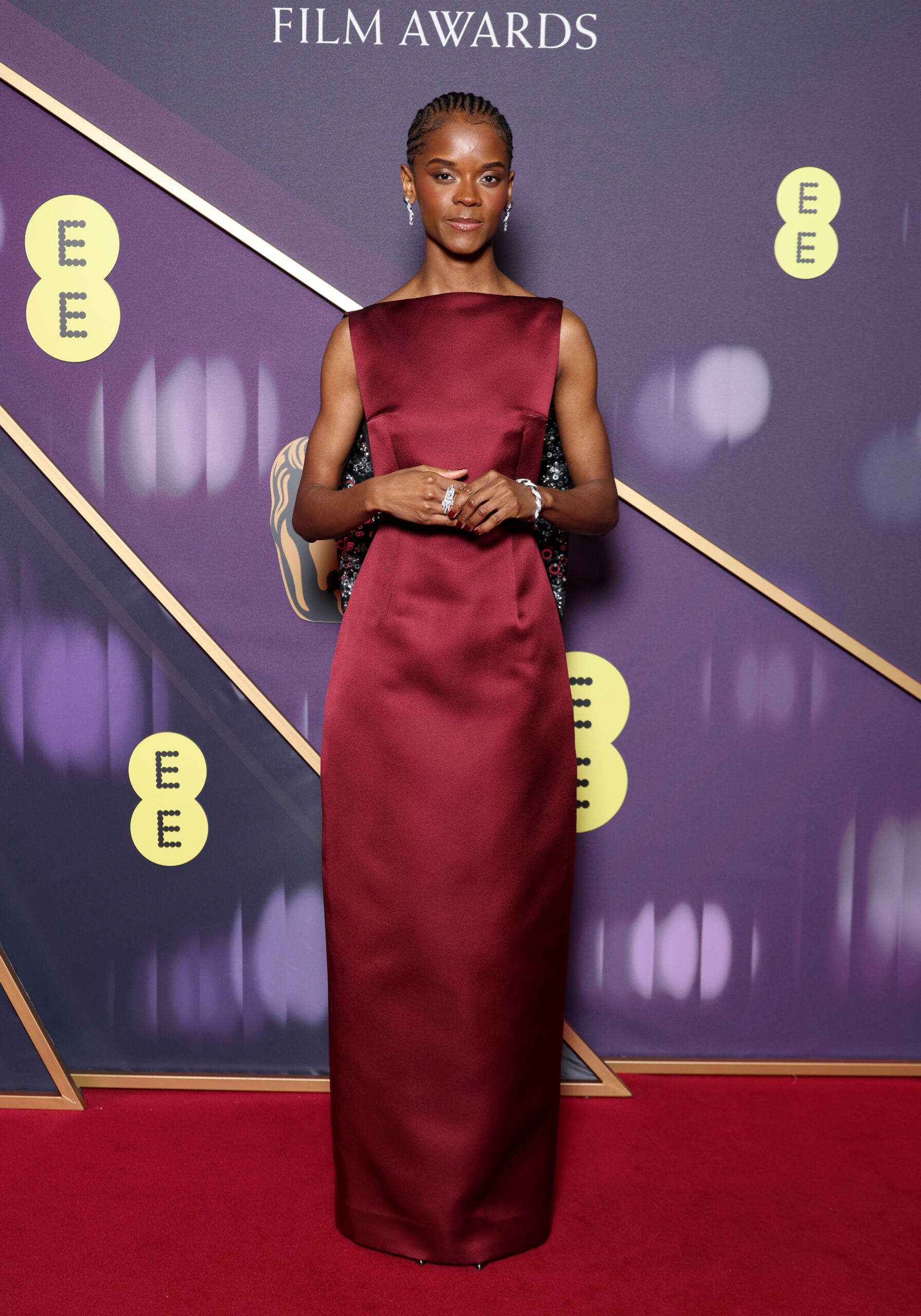 Letitia Wright Premios Bafta 2025 alfombra roja