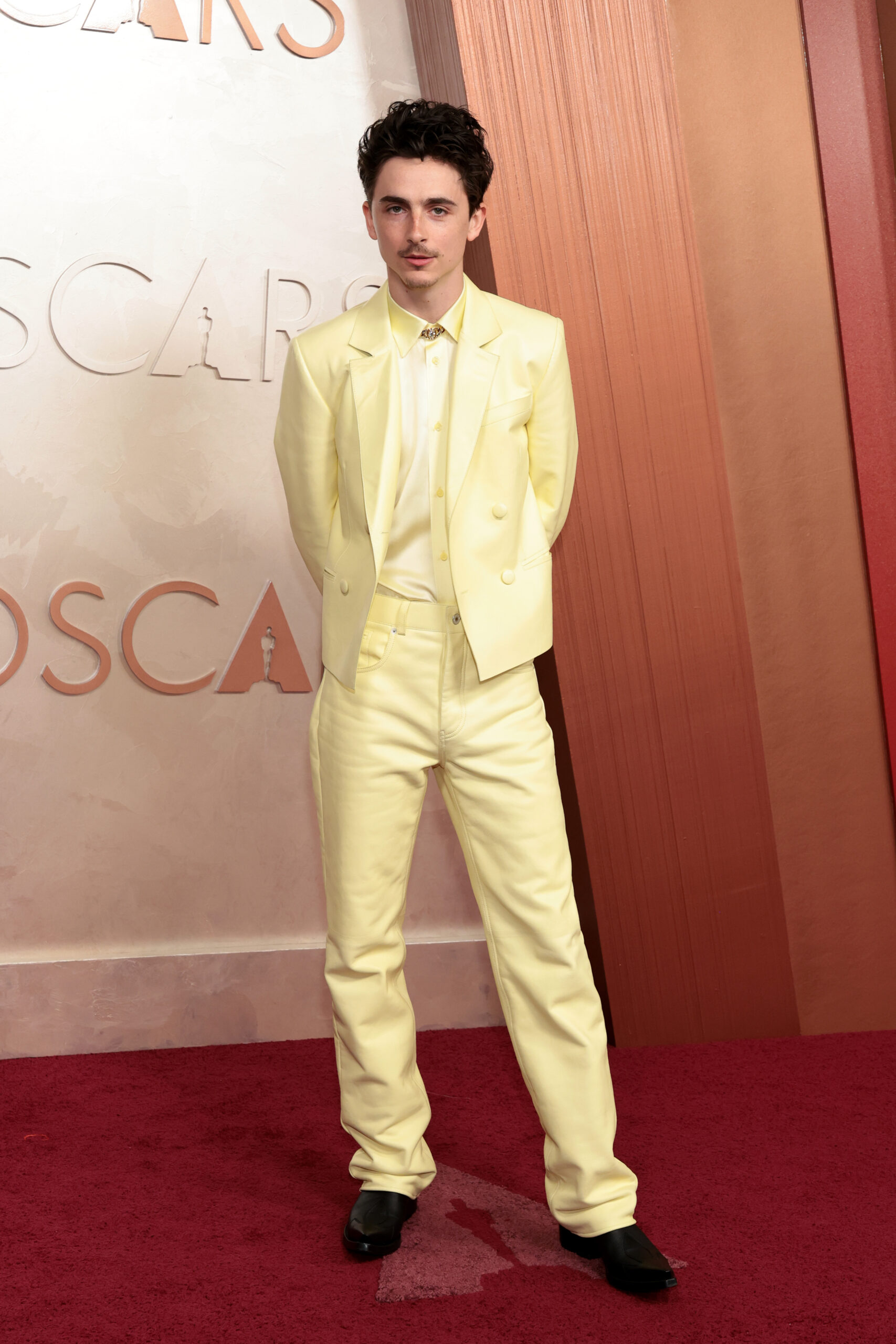 Premios Oscar 2025 alfombra roja Timothée Chalamet